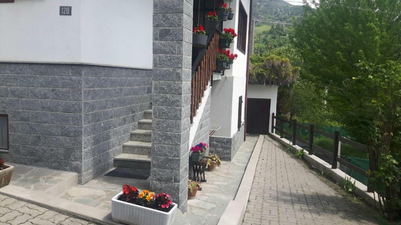 Casa Vacanze Germano Aosta Dış mekan fotoğraf